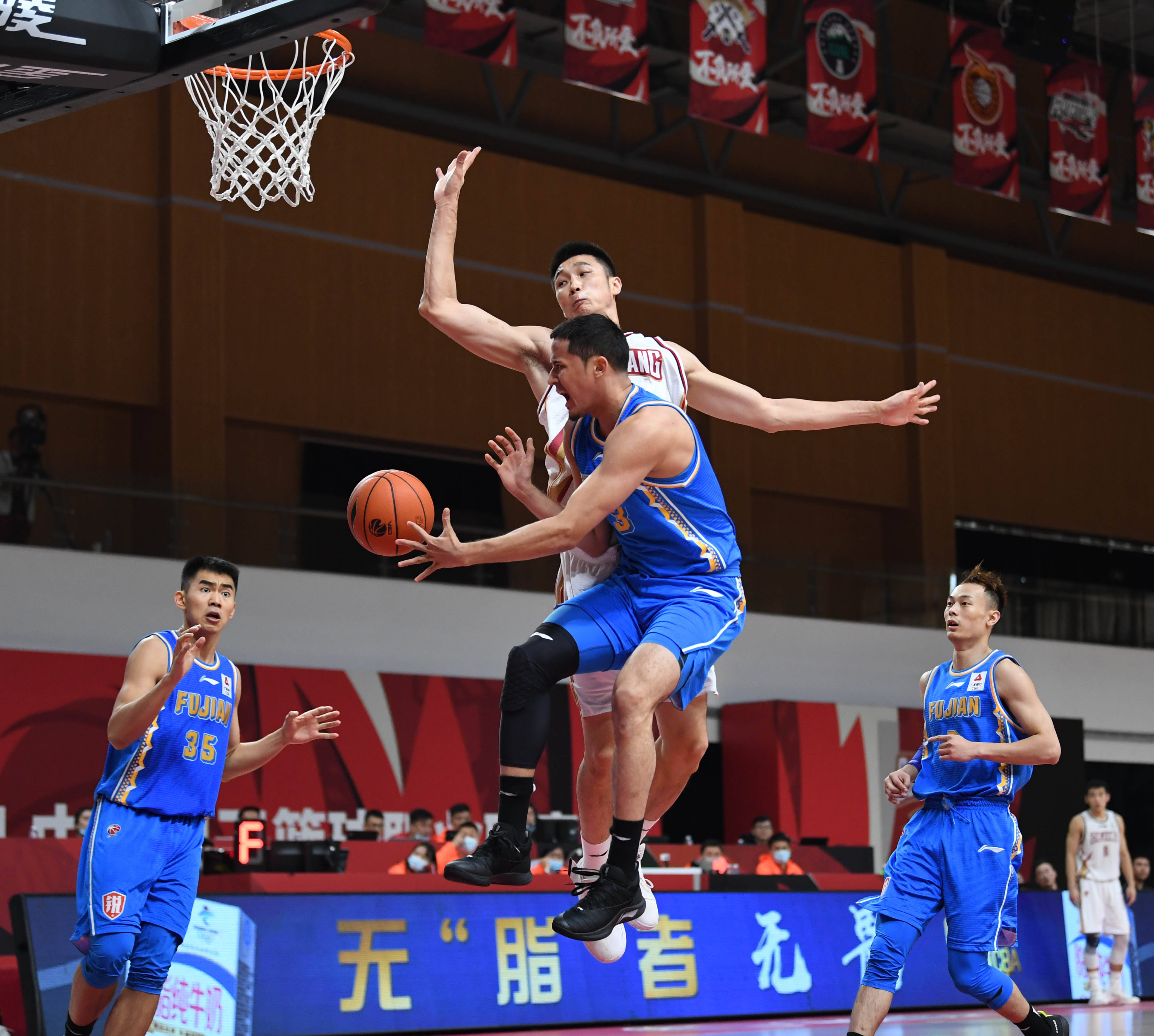 以数据和复